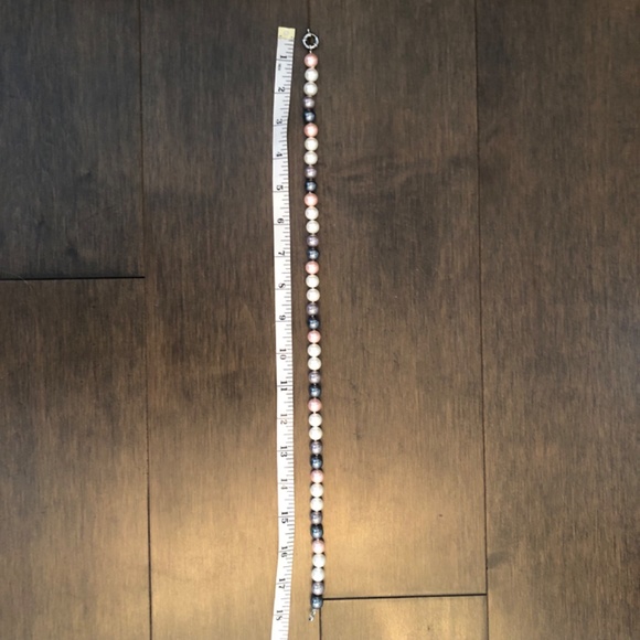 Multicolour Pearl Necklace - Picture 4 of 4